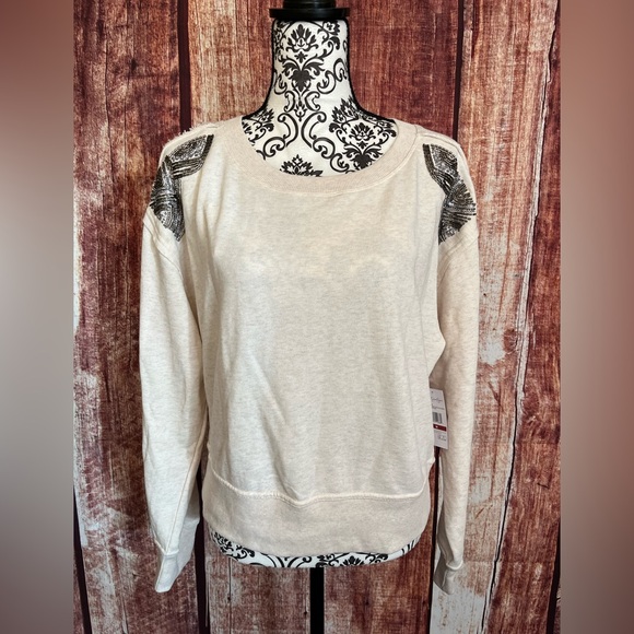 Jessica Simpson Tops - Jessica Simpson | NWT Crewneck Pullover Sweater Oatmeal Heather